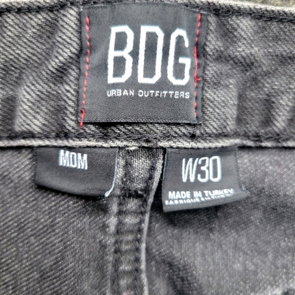 BDG Urban Outfitters Mom Jeans - Picture 5 of 6